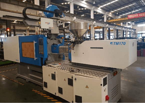 plastic injection machine 15