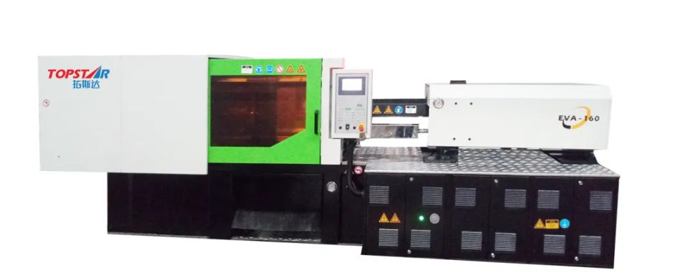 Toggle Clamp Injection Molding Machine 31