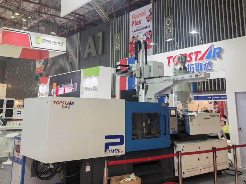 Injection molding machine brand 5