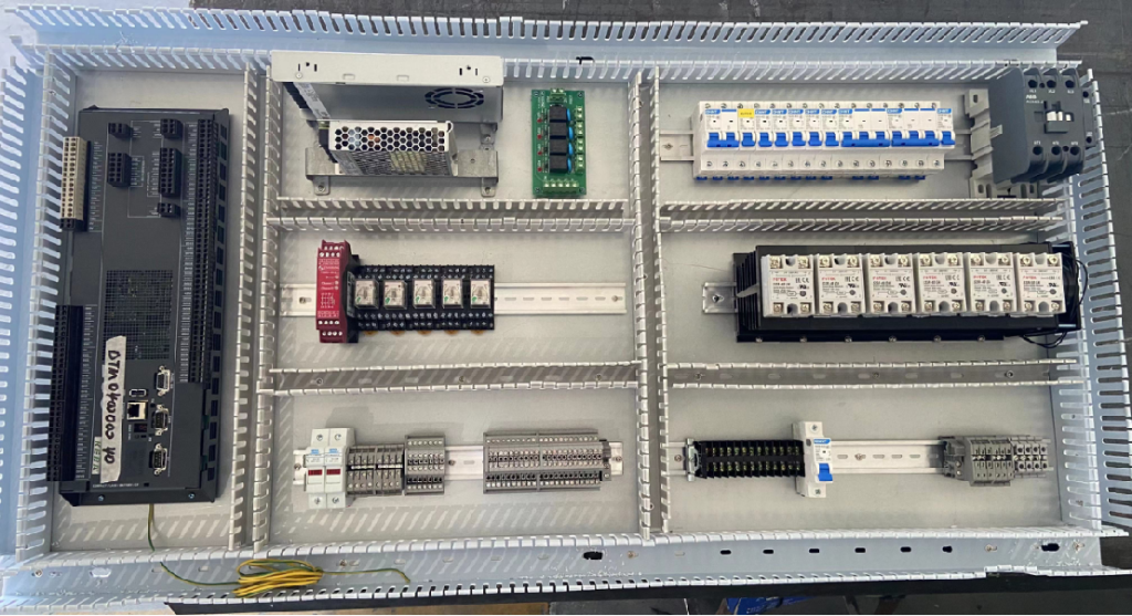 PET Preform injection molding 4