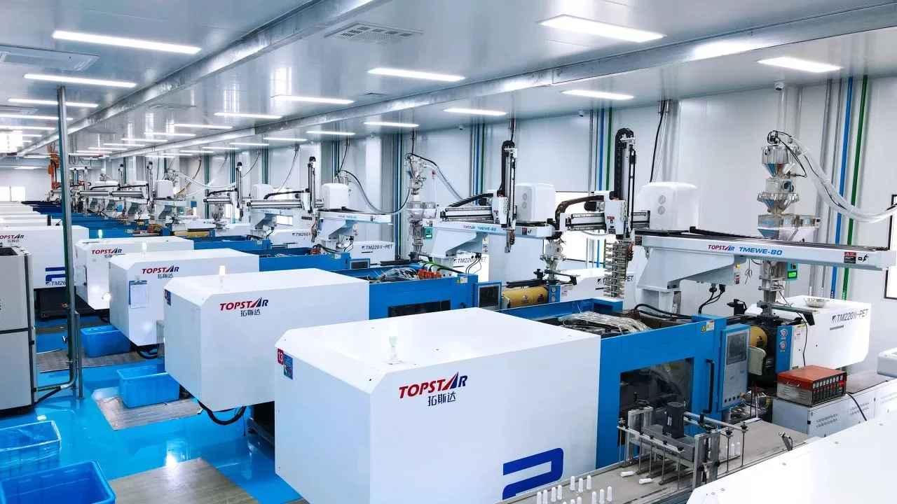 plastic molding machine 10-3