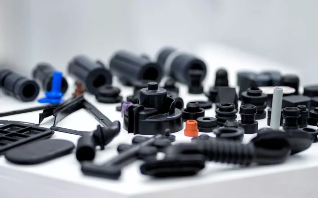 Injection molded automotive parts 1-1