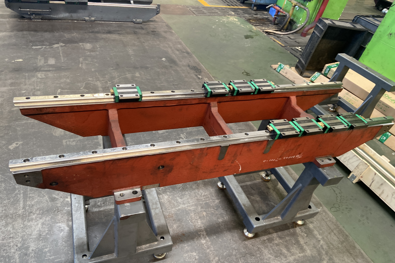 Plastic Molding Machine 9-9